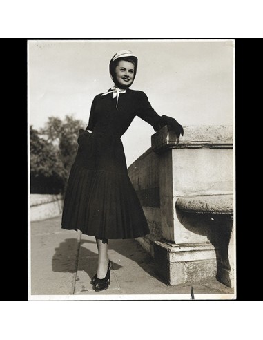 Christian Dior - Robe plissée portée par Maggy Sarragne (1947) la colonne vertébrale