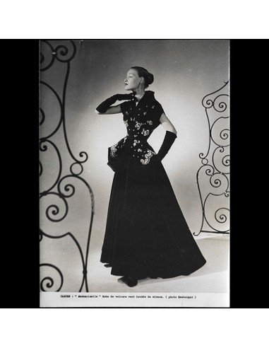 Carven - Robe Mademoiselle, photographie de Seeberger (1951) une grave pollution 