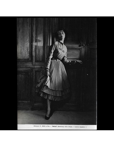 Jacques Fath - Robe Galet, photographie de Maywald (1951) Les magasins à Paris