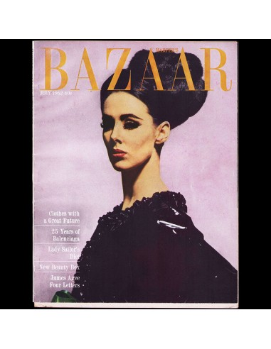 Harper's Bazaar (1962, juillet), couverture de Kublin brillant des détails fins