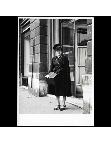 Elsa Schiaparelli - Boutique de la Place Vendôme (circa 1930s) commande en ligne