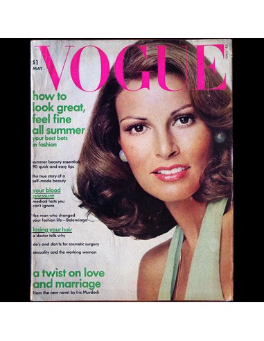 Vogue US (1st May 1973), couverture de Richard Avedon Toutes les collections ici